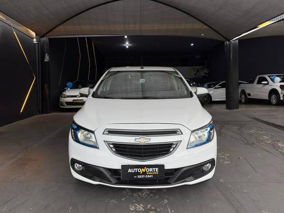 CHEVROLET ONIX 1.4 MPFI LT 8V FLEX 4P MANUAL